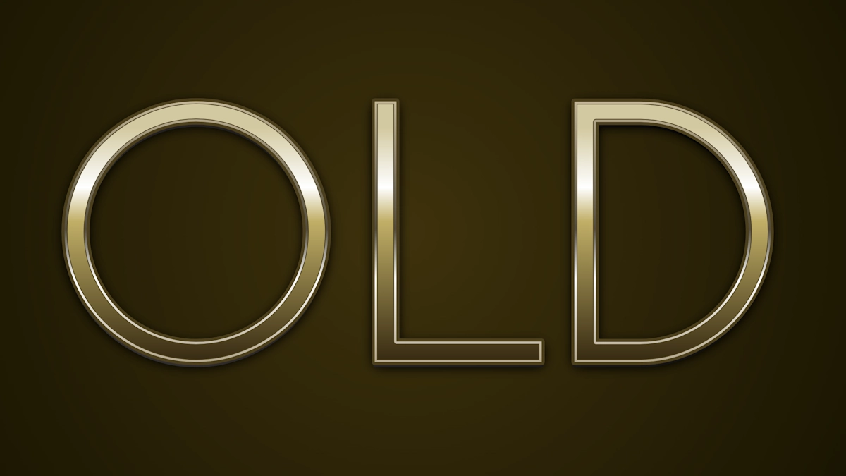 Elegante goldene Schriftart mit metallischem Glanz